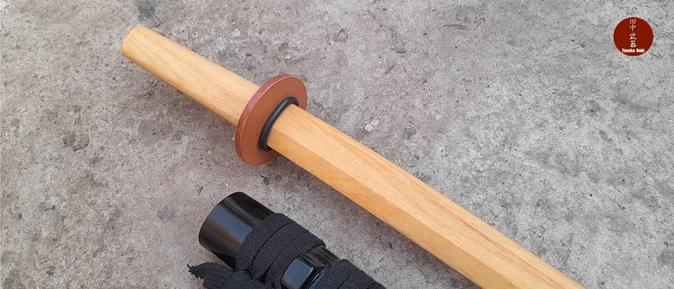 Bokken con Tsuba y Vaina Plastica (Wakizashi) - Imagen 5
